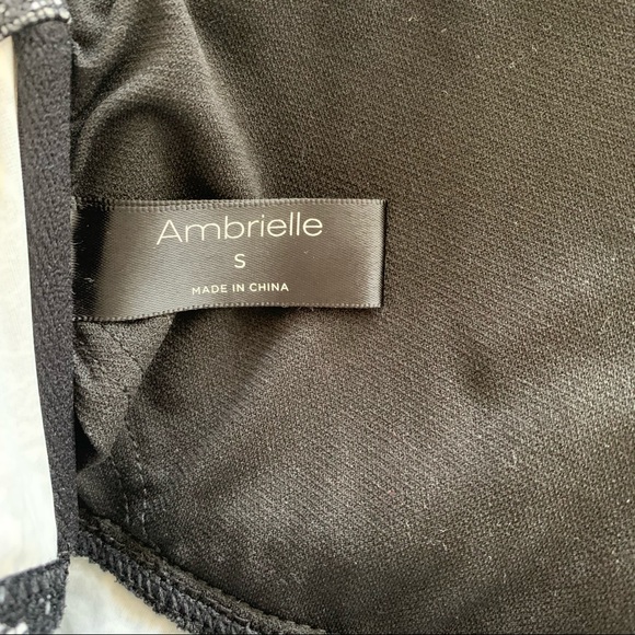 Black & white halter tankini. - Picture 3 of 3